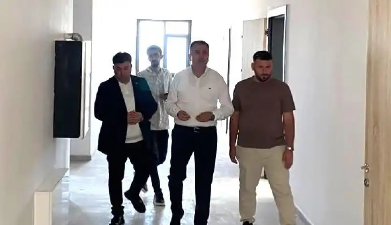 Kaymakam Akdaş Eğitim Yatırımlarını Inceledi