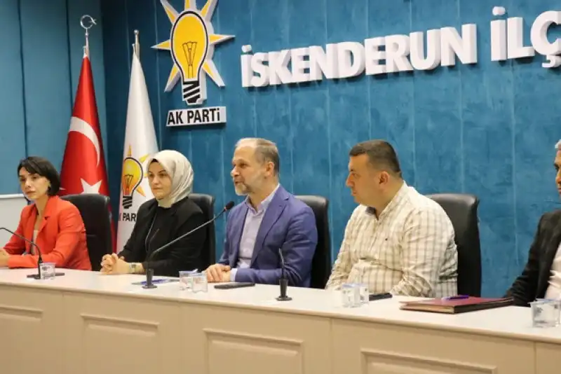Özel: Ak Davaya Hizmette Durmak Yok