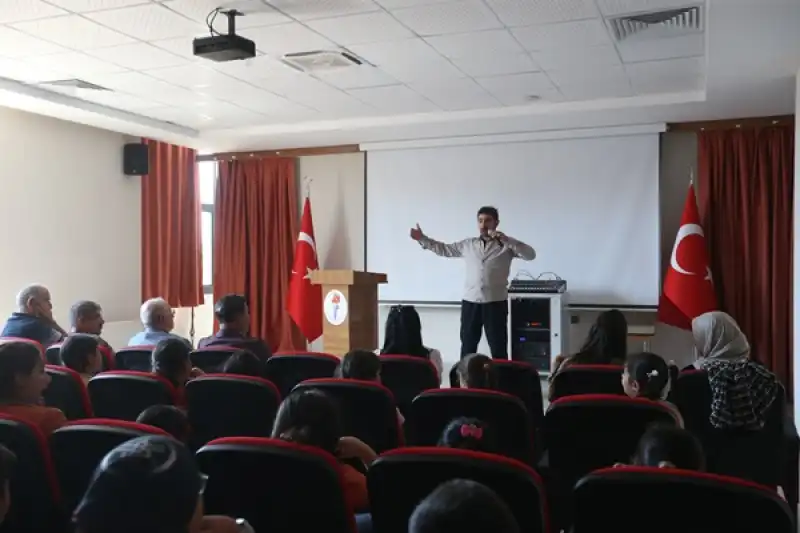 Depremzede öğrenciler Yeni Okullarında Açılan Kurslarla Sosyalleşiyor