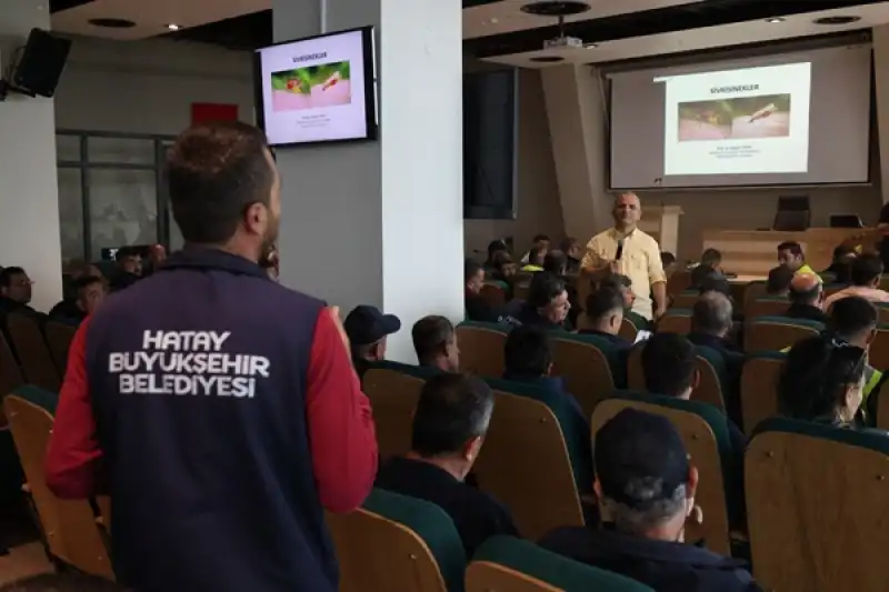 HBB, Böcek Profesörü ’nü Hatay’a Getirdi