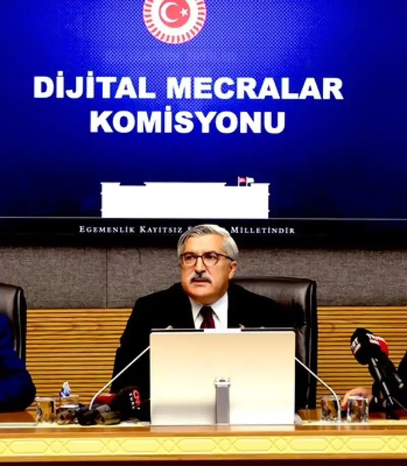 Yayman: Dijital Çöplüğe Dönüştü!