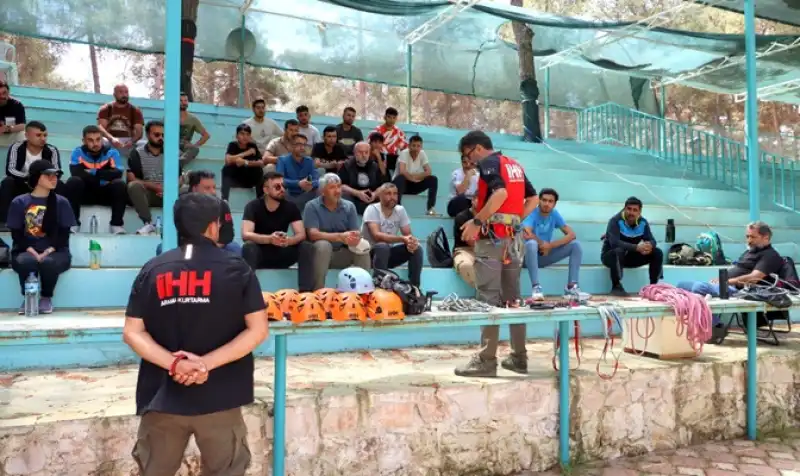 Yayladağı’nda Gönüllü Arama-Kurtarma Ekibi Kuruluyor