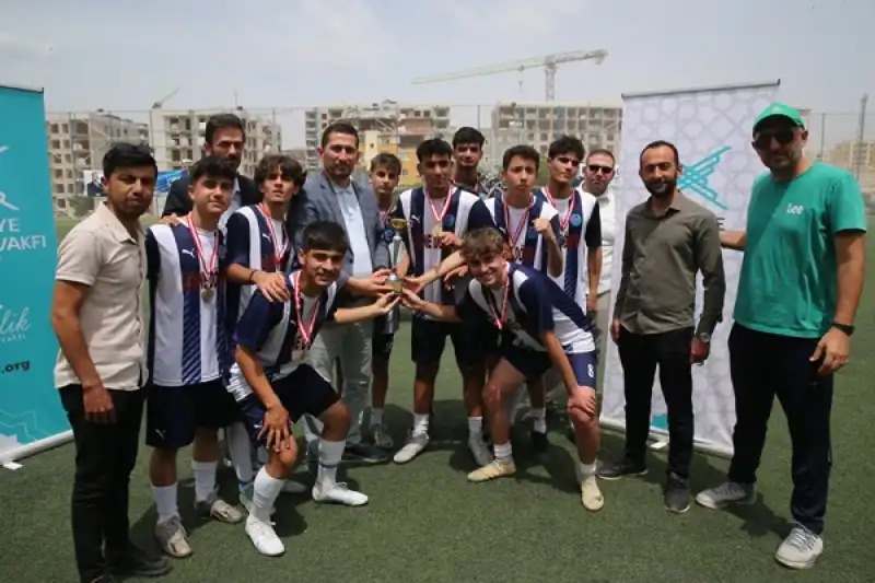 Hatay'da Düzenlenen TÜGVA Genç Lig Futbol Turnuvası Tamamlandı
