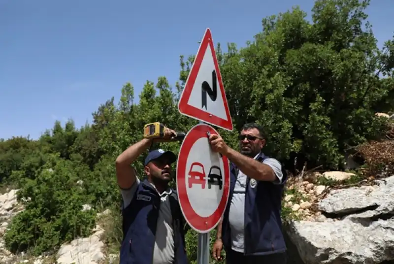 HBB, Trafik Levhalarını Kendi üretiyor 
