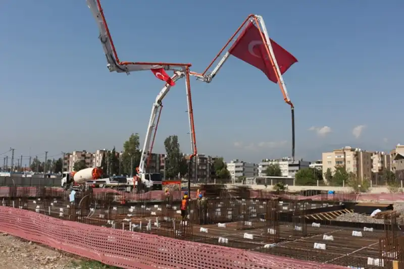 İSTE'de Teknik Birimler Hizmet Binasının Temeli Atıldı