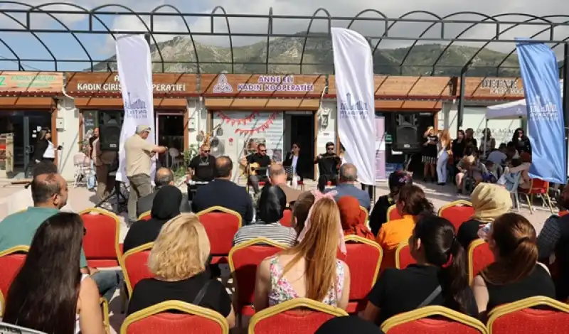 Başkan Yapar, Engelliler Haftası Nedeniyle Düzenlenen Etkinliğe Katıldı