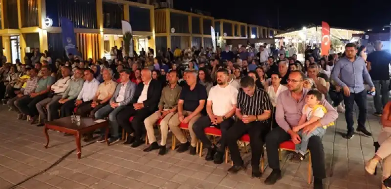 Anadolu Türküleri Gazella Gazella Konseri Ile Simgeleşti