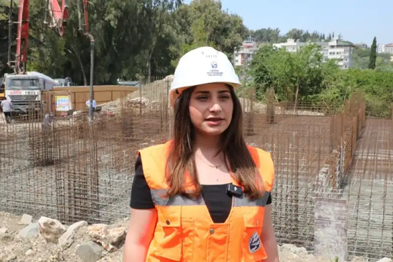 HBB, Defne'de Küçük Eller Kreş Temeli Attı