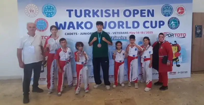 Akmancalar Spor Kulübü, Dünya Kupası’ndan Madalyalarla Döndü!