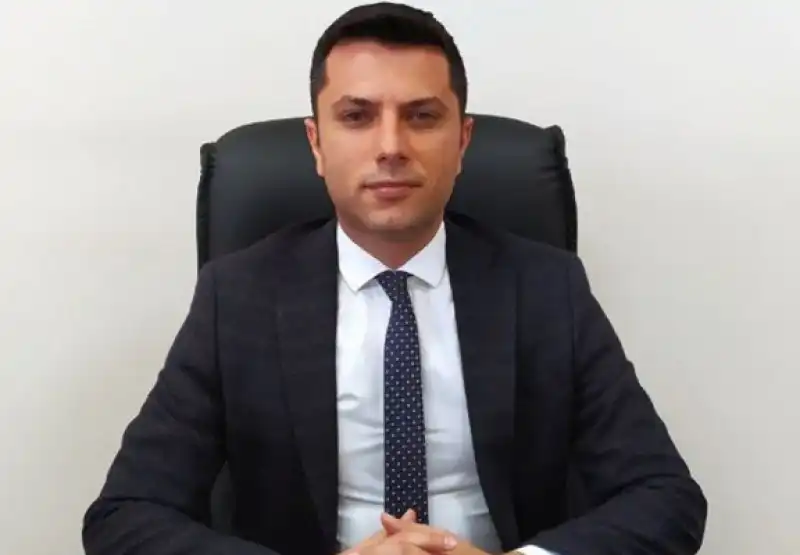 Efsane Müdüre Muhteşem Veda 