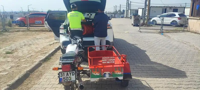 Motosiklet Üzerinde Tehlikeli Şov Pahalıya Patladı