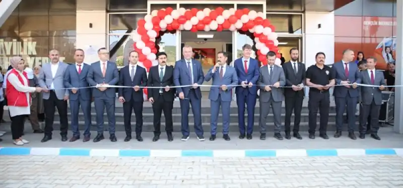 Yayladağı Gençlik Merkezi Hizmete Açıldı