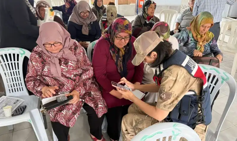 Jandarma’dan Kadınlara Destek: 