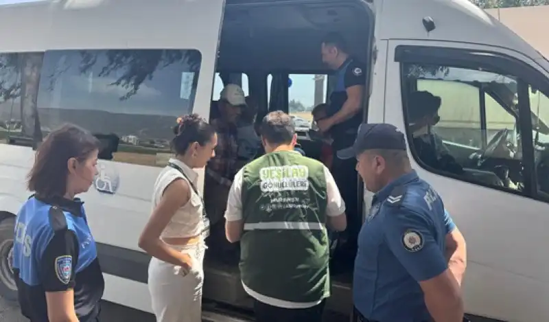 Antakya'da Yeşilay Bilgilendirme çalışmalarında Bulundu 