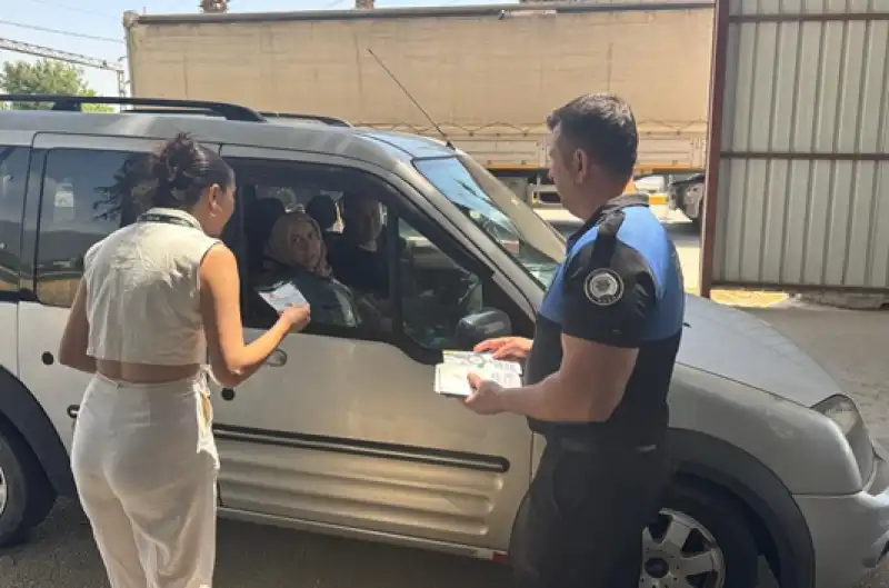 Antakya'da Yeşilay Bilgilendirme çalışmalarında Bulundu 