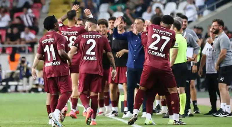 Küme Düşen Hatayspor, Fenerbahçe'yi Mağlup Etti 4-2