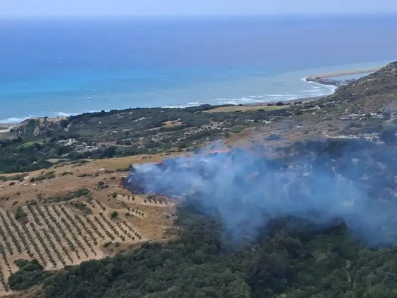 Hatay Samandağ'da Makilik Alanda çıkan Yangın Kontrol Altına Alındı