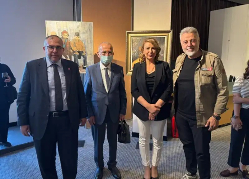 Rengimiz Antakya Sergisinde Sanatçılar Depremzede Öğrenciler İçin El Ele Verdi