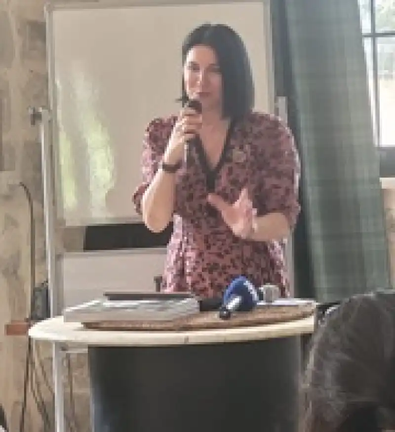 Hatay’da Sanat Ve Tarım Buluştu: “Enginarın İzinde” Resim Çalıştayı Başladı