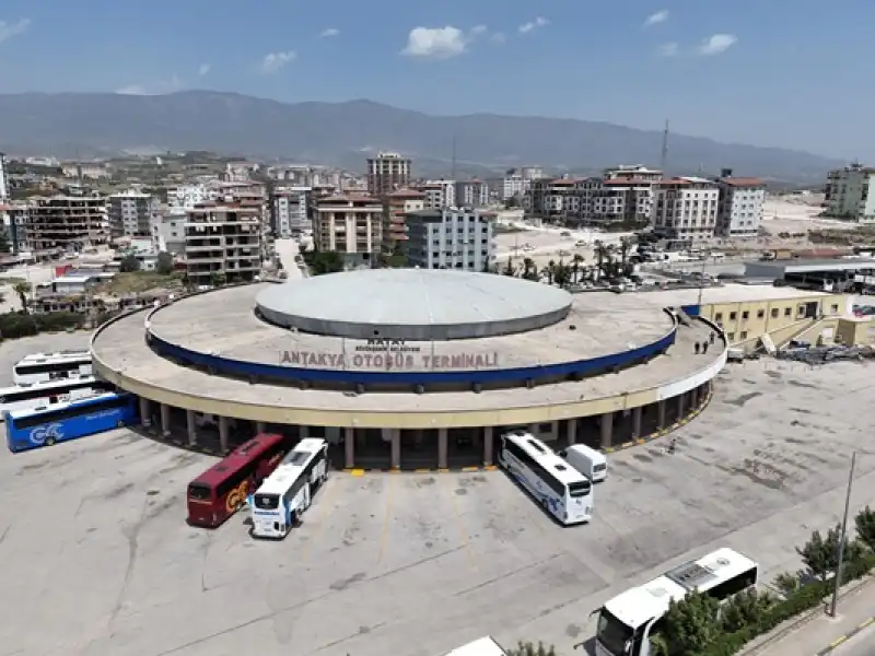 Otogarlar Bayrama Hazır