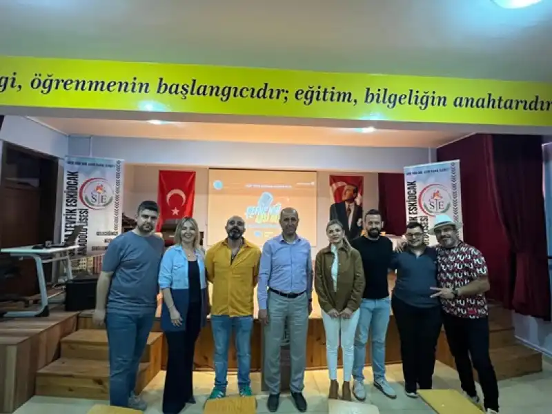 “Defne’nin Sesi Ol” Yarışmasının Finali Görkemli Bir Şekilde Gerçekleşti