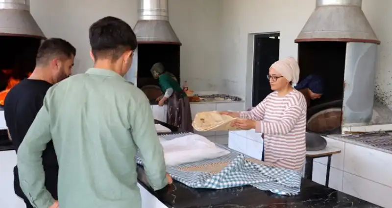 Hem İstihdama Hem Sofralara Katkı: Belediye Tandırı İlgi Görüyor