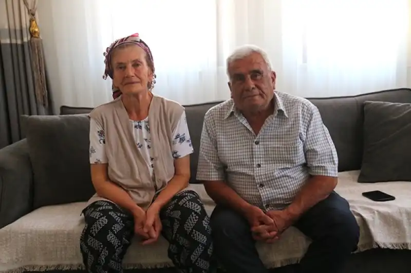 Hatay'da Köy Evleri Teslim Edilen Depremzedeler Bayrama Yeni Yuvalarında Giriyor