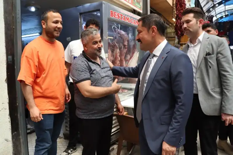 Hatay'da Restorasyon Nedeniyle Taşınacak Uzun Çarşı'da Bayram Yoğunluğu