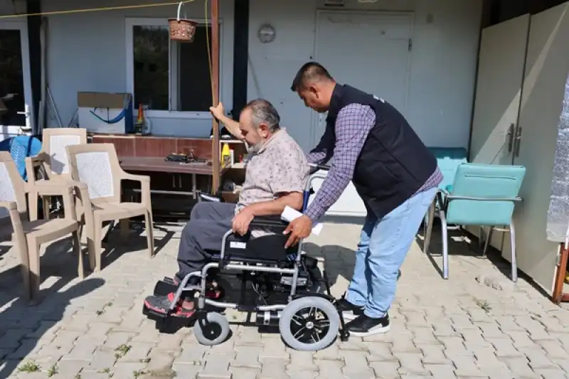 Engelli Bireylere Bayram Öncesi Akülü Araç Desteği