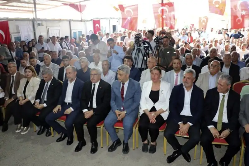 AK Parti Genel Başkan Yardımcısı Yayman, Hatay'da Bayramlaşma Programında Konuştu