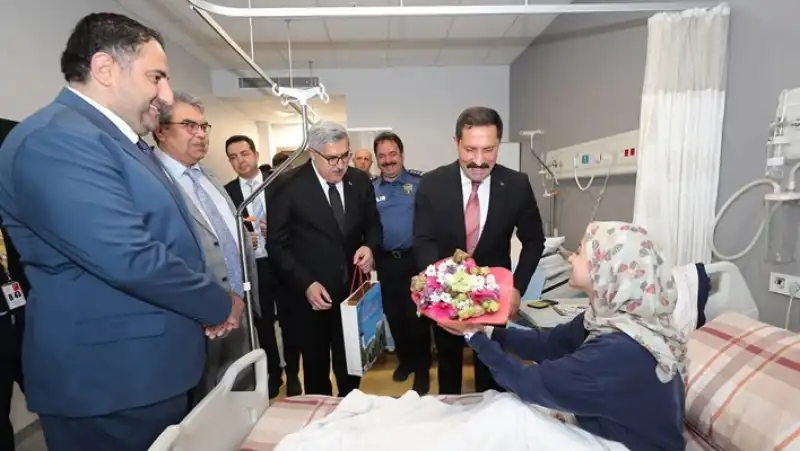 Bayramda Tedavileri Devam Eden Hastalar Unutulmadı 