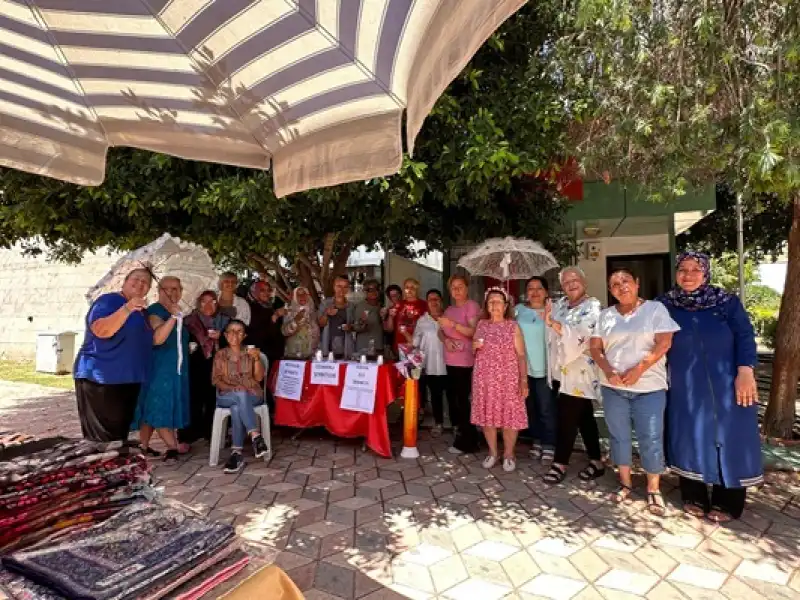 İskenderun’da Kadınların Üretim Sokağı: El Emeği, Göz Nuru Şerbete Ve Takıya Dönüştü