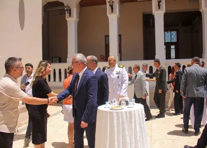 İskenderun'da Bayramlaşma Programı Düzenlendi
