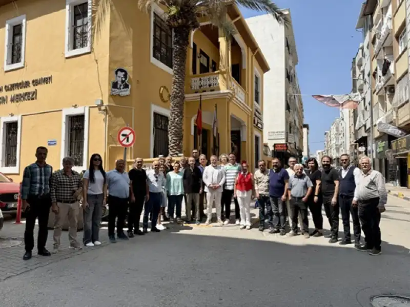 İskenderun Gazeteciler Cemiyeti’nde Bayramlaşma Programı Düzenlendi