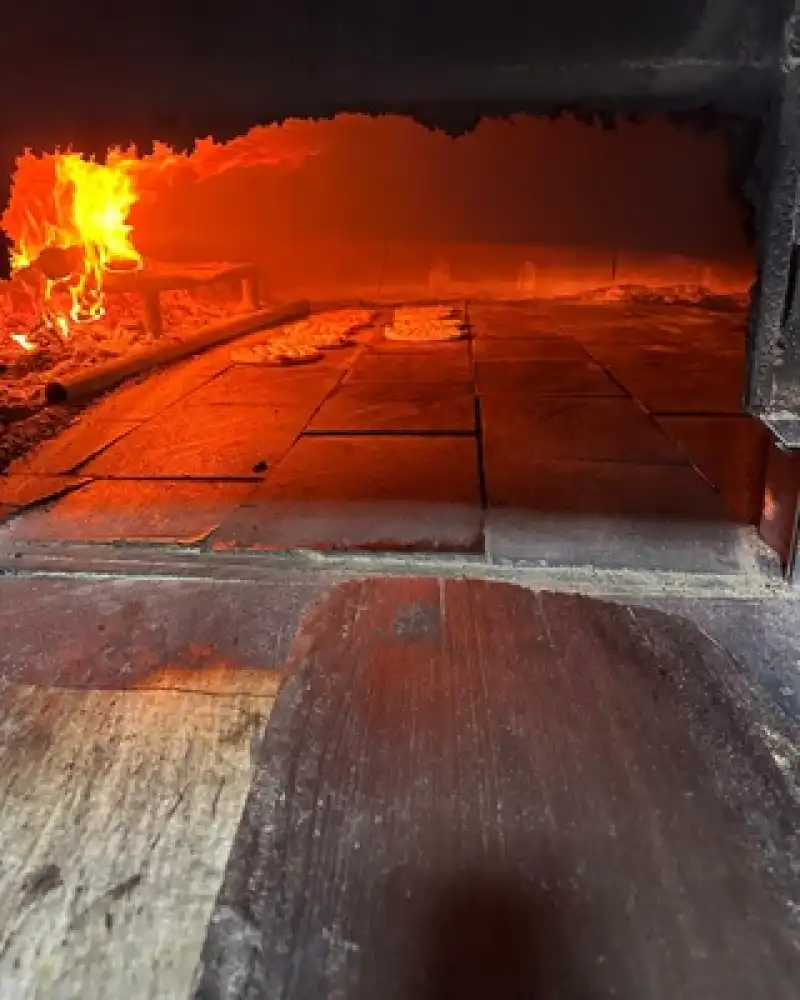 Antakya’nın Taş Fırın Lezzeti: Tırnaklı Pide Ekmek Sofraların Baş Tacı