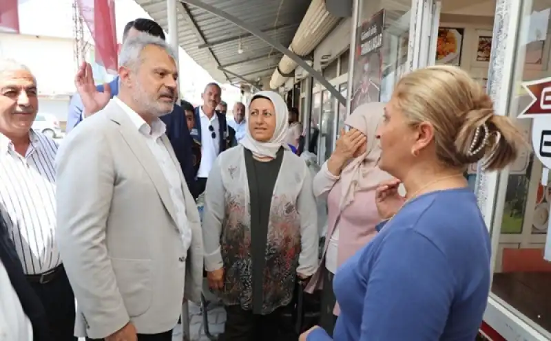 Başkan Öntürk Kumlu ’da Esnafı Dinledi