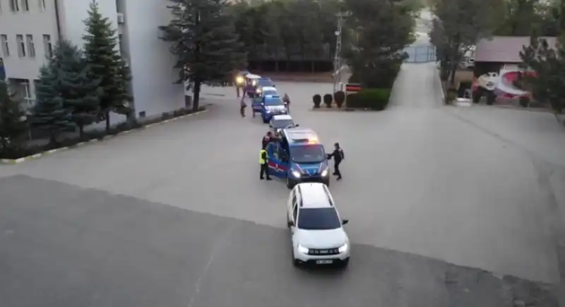 Terör Örgütüne 18 İl'de Operasyon: 39 Şüpheli Yakalandı!