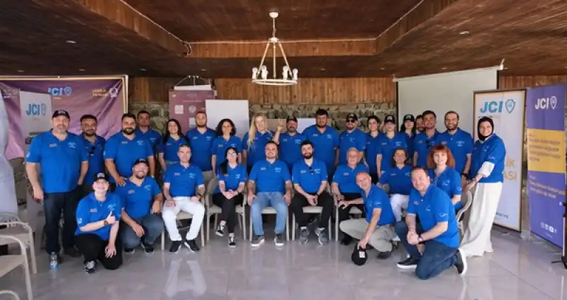 JCI Hatay'dan Arsuz'da Büyük İlgi Gören Zirve: Liderlik Patikası