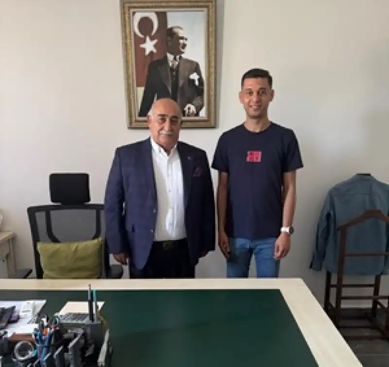 Kaşgöz'den Genç Hakem Berat Buğra Çelik’e Destek