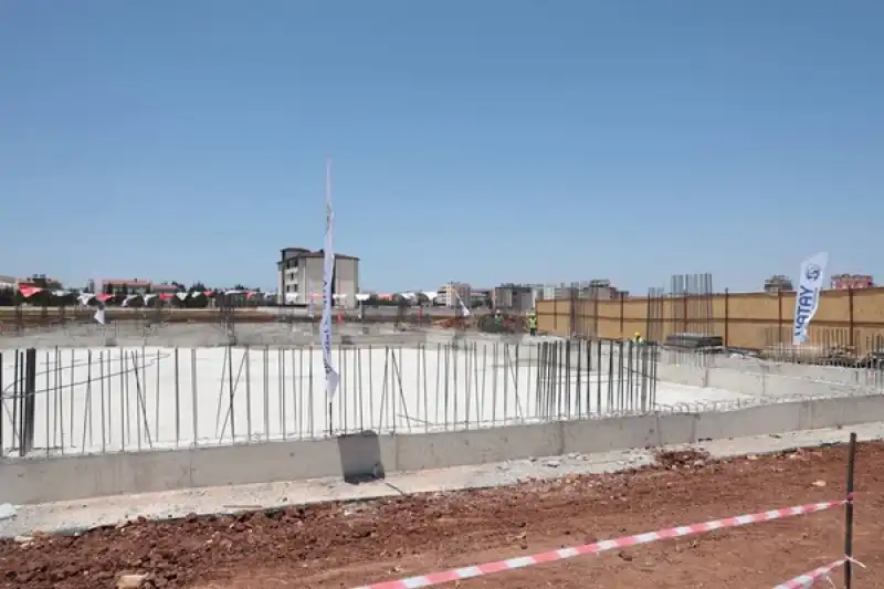 Başkan Öntürk, Reyhanlı’da HBB’nin Projelerini Inceledi