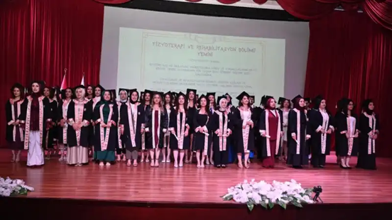MKÜ Sağlık Bilimleri Fakültesi 2024-2025 Yemin Töreni Coşkuyla Gerçekleştirildi