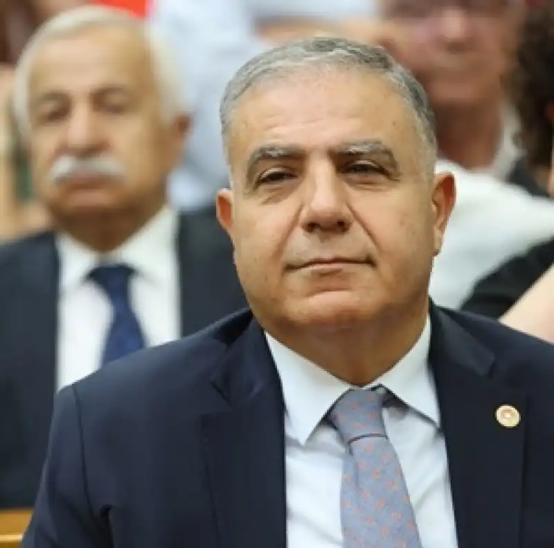  “Yerinde Dönüşüm Süresi Uzatılmalı, 87 Bin Hataylı Belirsizliğe Mahkûm Edilemez!”