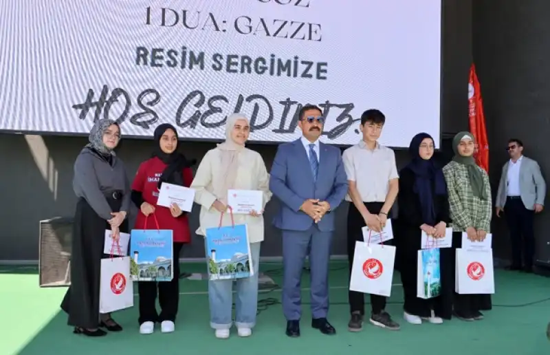 Hatay’da “Gazze” İçin Kalemler Yazdı, Renkler Konuştu