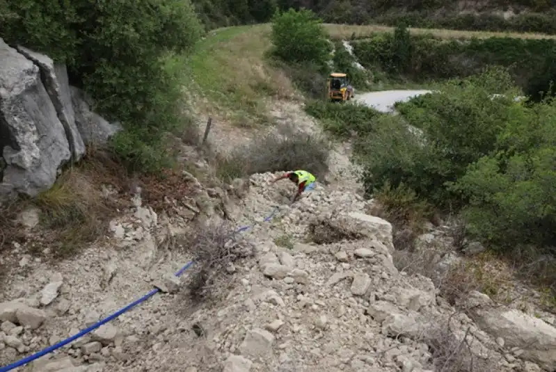 HBB, MEZARLIKLARDA BAKIM VE ONARIM ÇALIŞMALARINI SÜRDÜRÜYOR