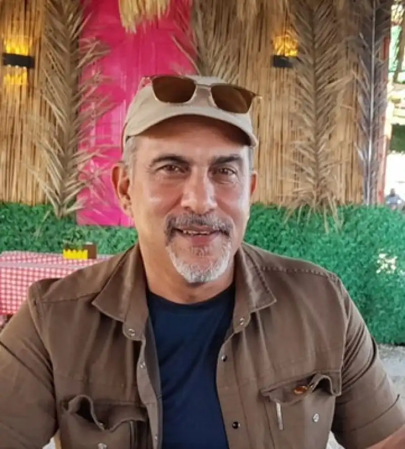 Sevgi Ve şefkate Muhtaç çocuklar Için Yeniden Sahadalar