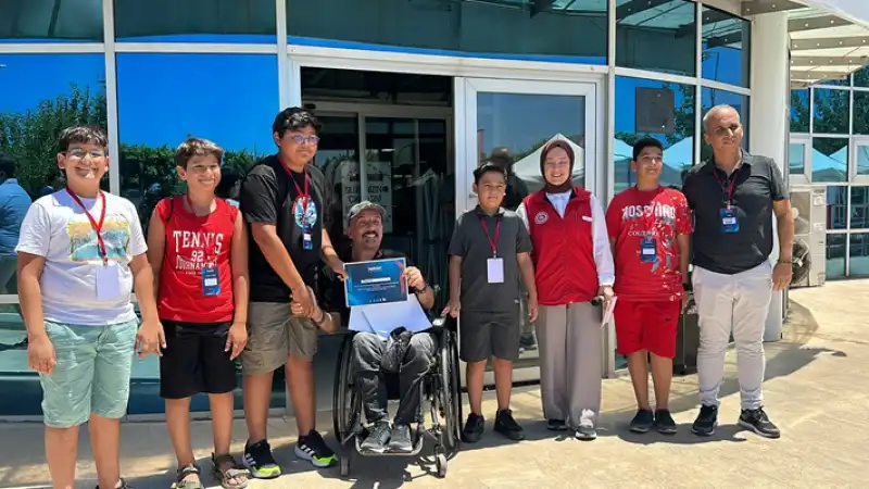 İskenderun'da DENEYAP Teknoloji Atölyesi'nde Hazırlanan Projeler Sergilendi