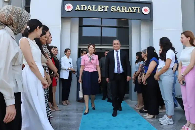 Mersin'e Atanan Başsavcı Ahmet Çelikkol Hatay'a Veda Etti