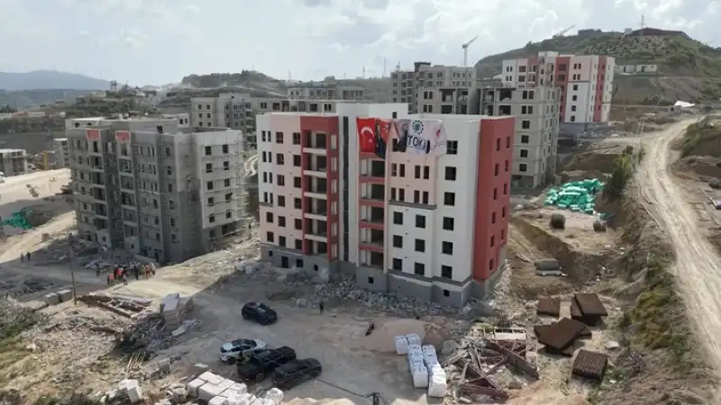 TOKİ Konutlarıyla Defne Yeniden Kuruluyor  