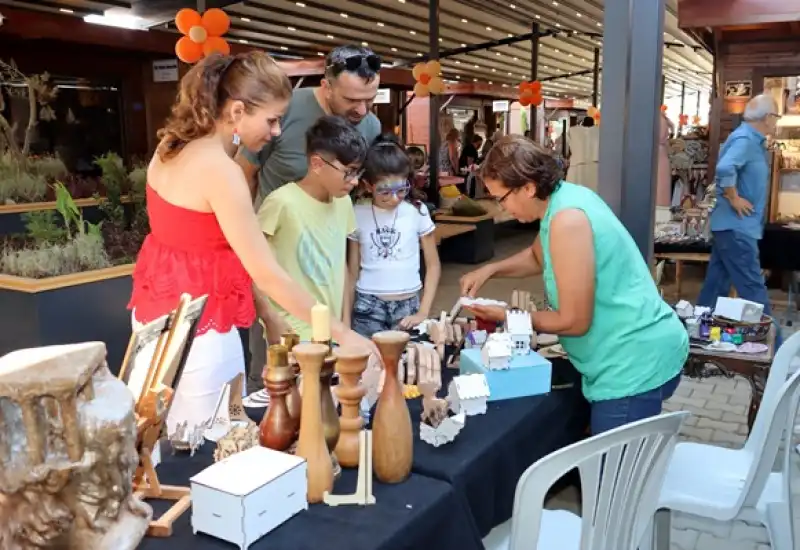 Kültür Sanat Çarşısı’nda Alışveriş Şenliği Coşkusu