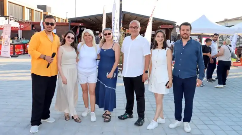 Kültür Sanat Çarşısı’nda Alışveriş Şenliği Coşkusu